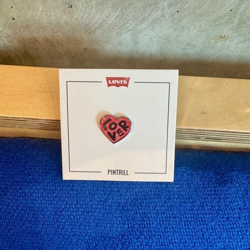 NEW Pintrill x Leviโs โLoverโ Heart Enamel Pin โ Limited Edition Collab